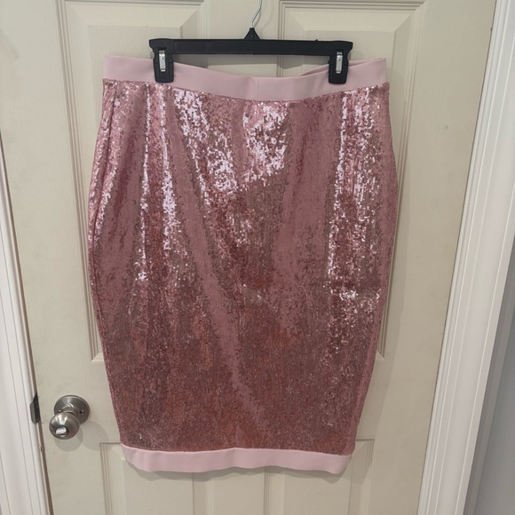 Chiara Boni Pink Sequin Skirt - Picture 6 of 6